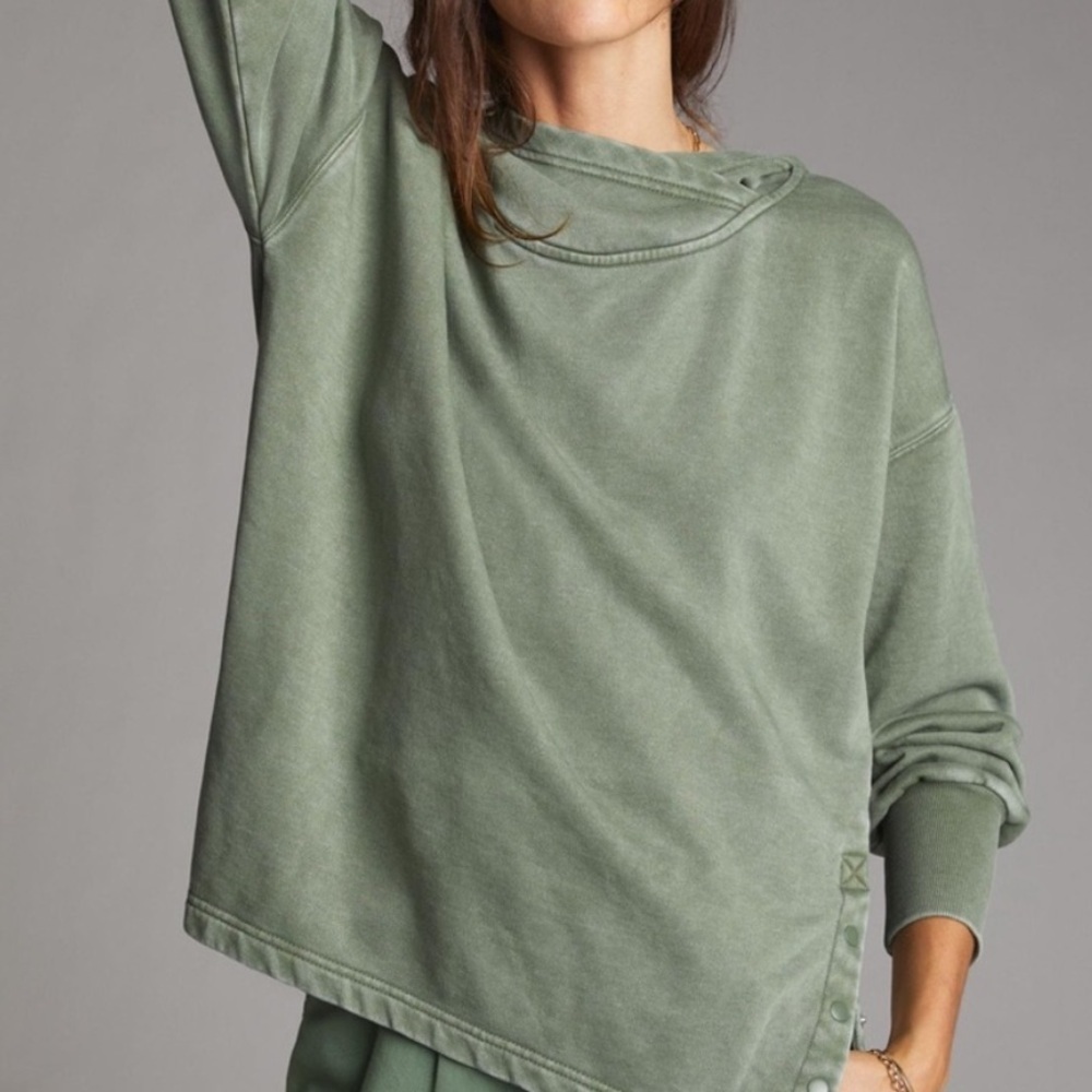 Anthropologie Daily Practice Green Hoodie Size Medium Pullover Twist-Collar
